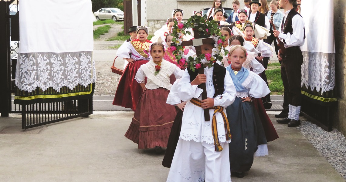 Posavska Hrvatska : Proljetni ophod križarica 