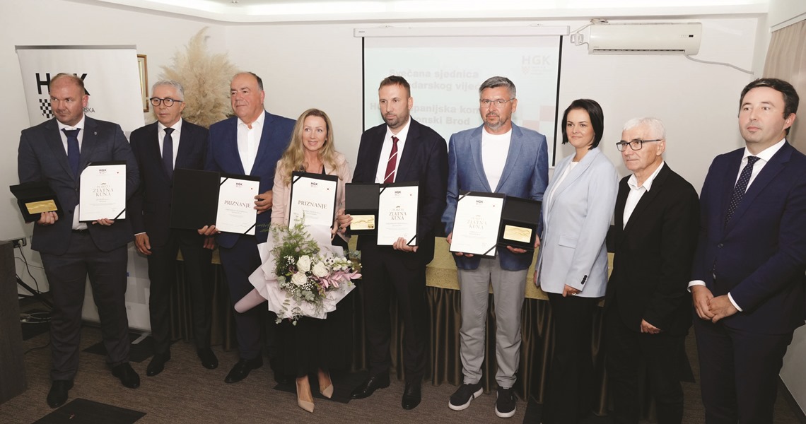 Posavska Hrvatska : Dodijeljene plakete „Zlatna kuna“ 