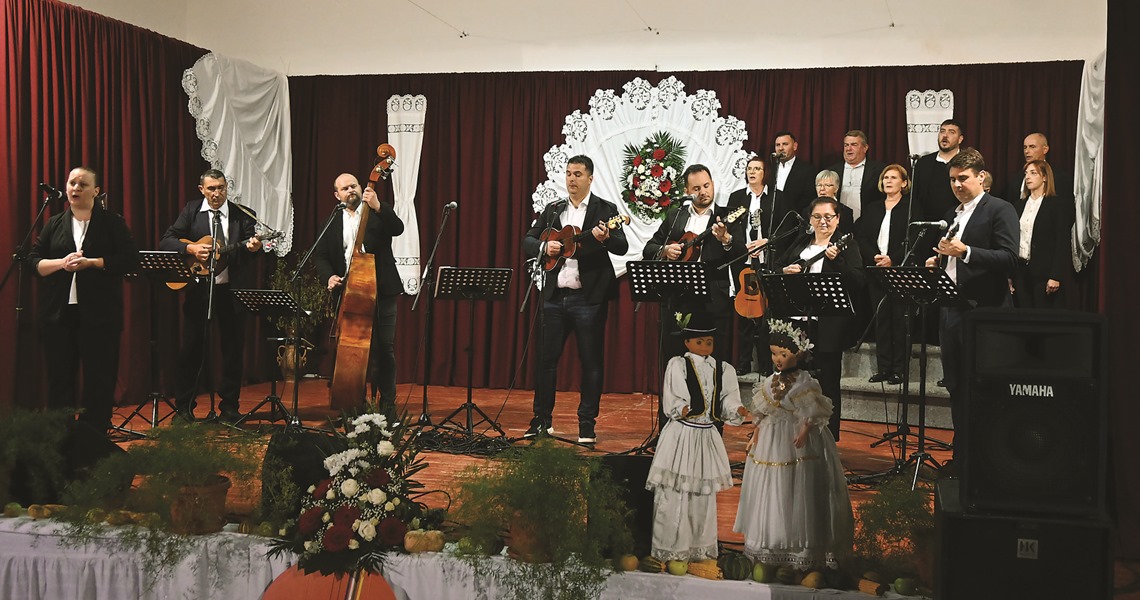Posavska Hrvatska : Tambura je dio nas Šokaca