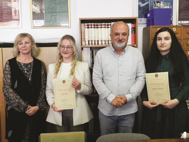 Posavska Hrvatska : Nagrađene tri mlade povjesničarke