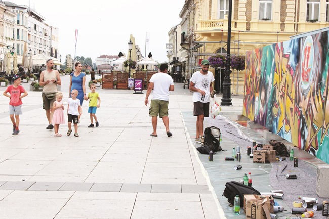 Aktualno : „Čarolija” na glavnom gradskom trgu