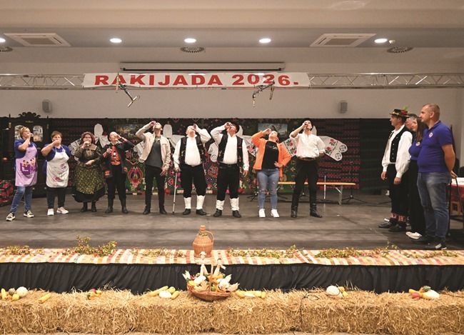 Posavska Hrvatska : Dok je Šokadije, bit će i rakije